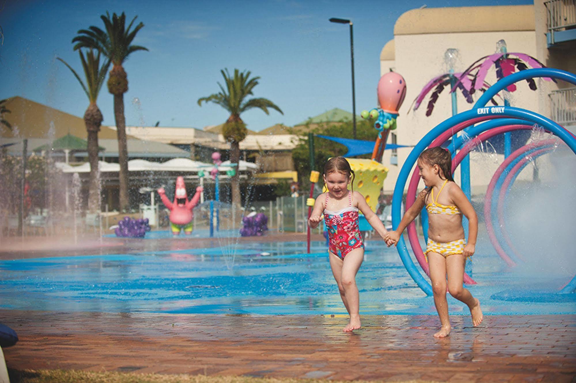 Resort Sea World 4*